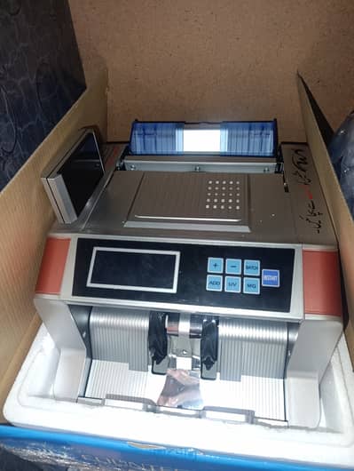 Cash counting machine battery operated
