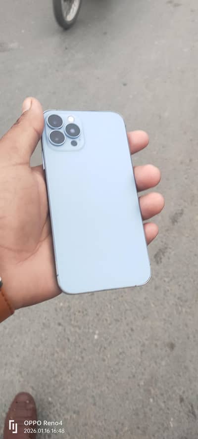 iphone xs pta aprved converted to 13pro orginal body bhi sath hai gold