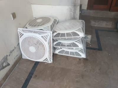 Royal Ceiling Fan In Good Condition