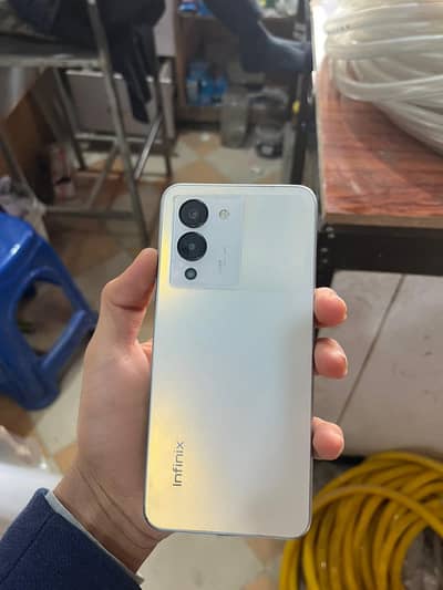 screen chenge oragnal screen ha our koye masla nahi ha ram 6/128