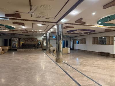 1 kanal Commercial Basemenr Hall For Rent - Prime Location In Sabzazar