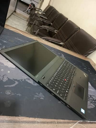 Lenovo Thinkpad T560 Core i5 6th Gen 8GB Ram 256GB SSD 15.6" Display
