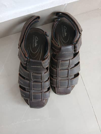 clarks sandal two pieces one used and one new