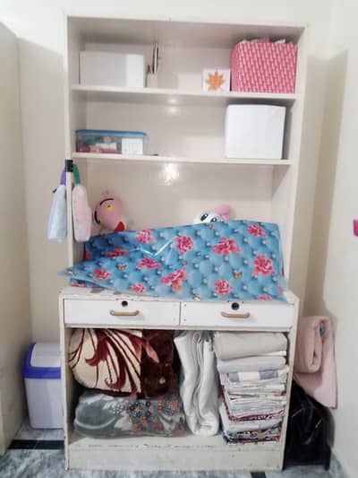 study table with shelf and drows