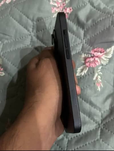 I phone 14 JV /128 Gb