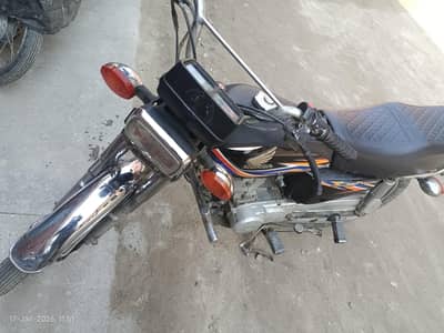 Honda 125cc black 2017/2018 model all original parts