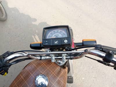 2025 model ha bilkul new ha 1 hand used ha janwan gari ha