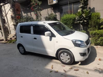 Suzuki Wagon R 2018  contact on call. O3OO740I383