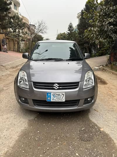 Suzuki Swift DLX 2014 Model