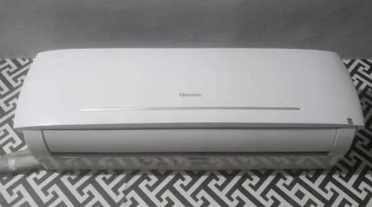 Hisense 1.5 ton DC inverter heat and cool