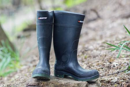 Safty gum shoes one time use