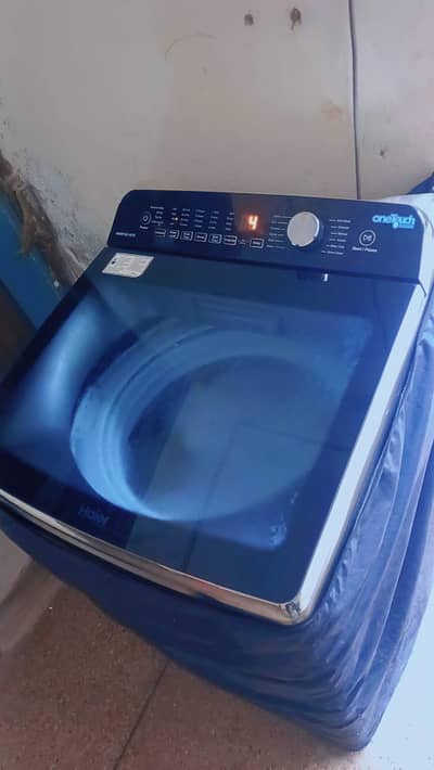 Automatic Washing Machine with packing.