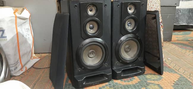 pioneer 3way hifi speakar good bass sound