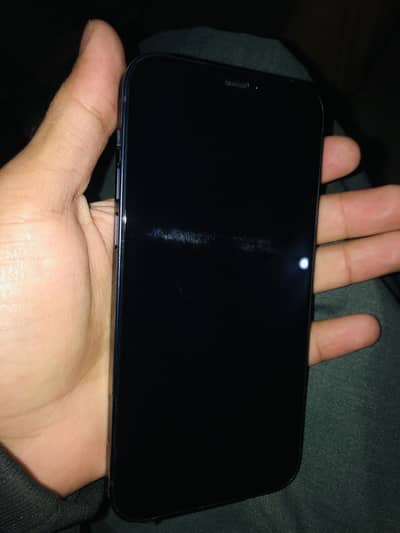 iPhone 12 …Non PTA . . Jv