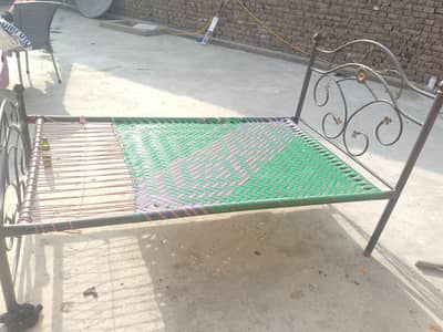 Two Single Iron bed for sell