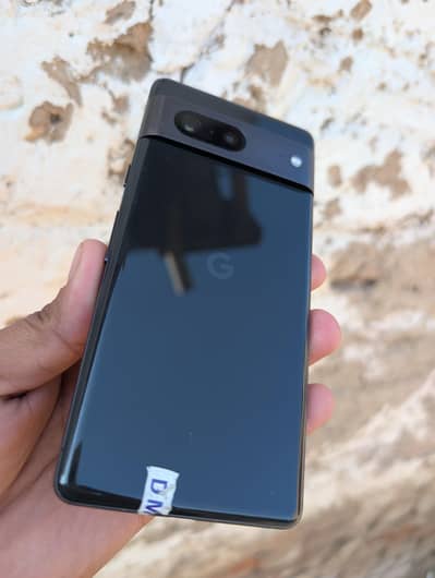 Google pixel 7 = 8GB/128GB