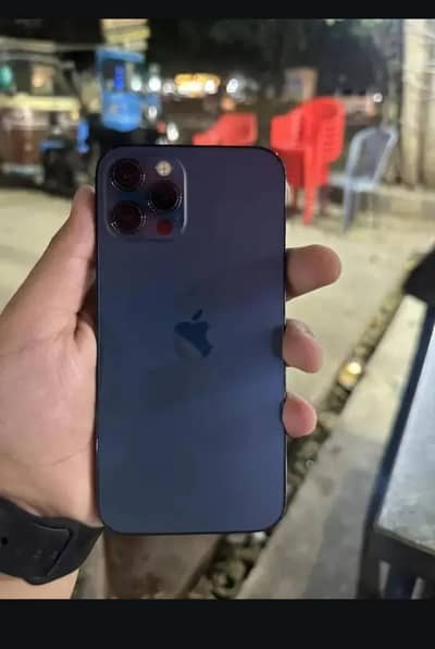 iPhone 12 pro factory unlock