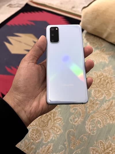 Samsung s20 10/10 c approved no dot no shade for sale