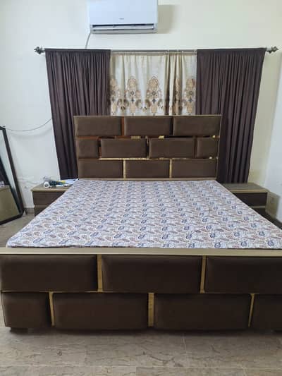 King bed for sale