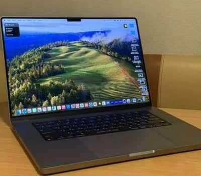 Apple MacBook Pro – Clean & Fast Working Laptop