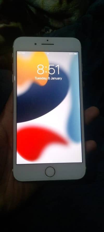 i phone 7 plus good condition 128gb