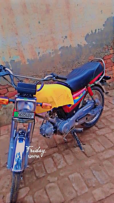 CD 70 Bike model 2018