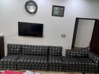 8 piece Sofa Dewan shape L