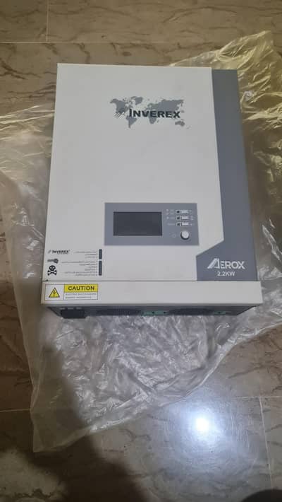 Inverex Aerox 2.2 kw as new - boxed - only used for 3 weeks