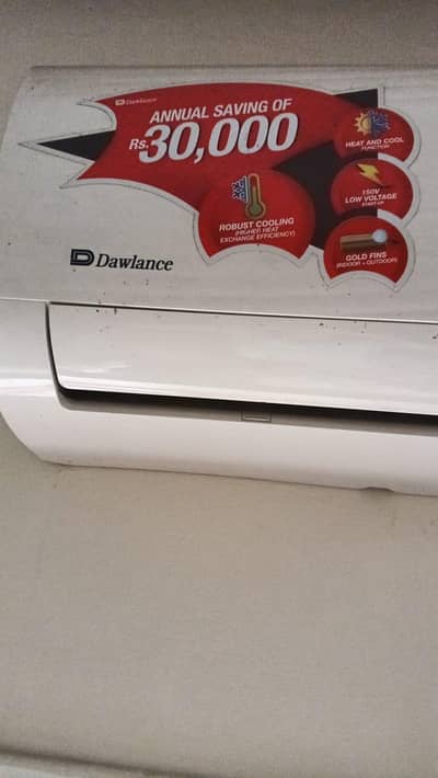 Dawlance 1.5 ton DC inverter heat and cool