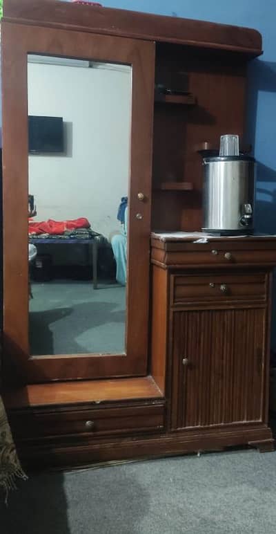 Used Dressing Table