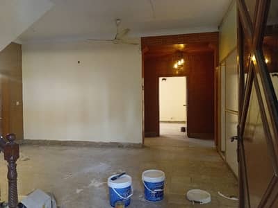 HOUSE AVAILABLE FOR RENT