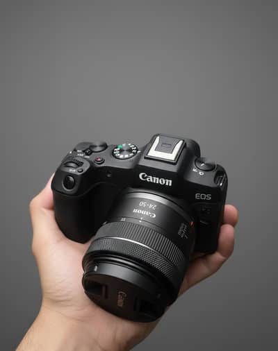 Canon R8 with 24-50mm rf lense along with 4 batteries 2 chargers.