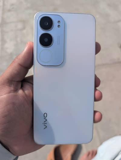 Vivo Y19S 4+128GB Condition 8/10 Urgently Sale
