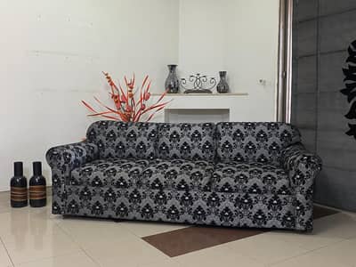 Premium Designer 5-Seater Sofa Set, Like Brand New