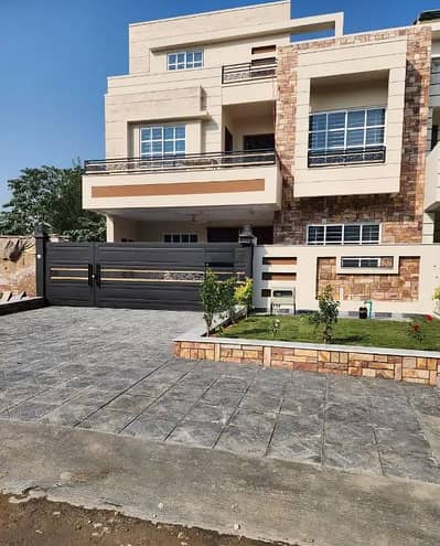 G 13 10 MARLA HOUSE VAVAILABLE FOR SALE