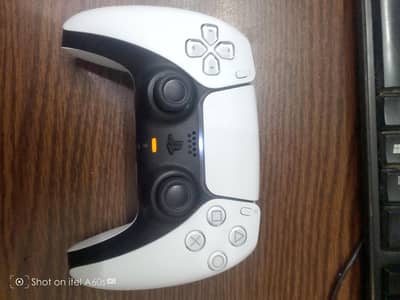brand new PS5 controller barely used