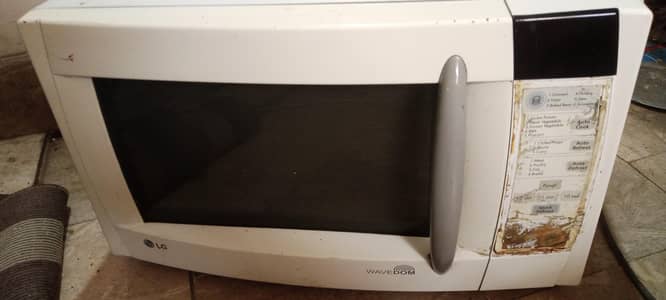 Microwave in 10/10 condition
