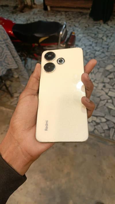 Redmi 13 full box original charger all ok 8+4/128 exchange possible