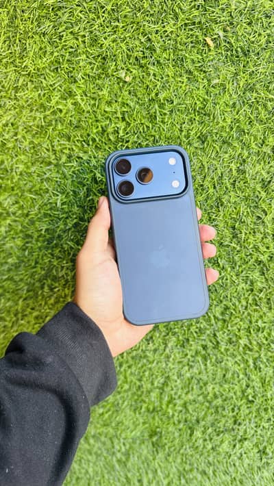 iPhone 17 PRO (Non-PTA)