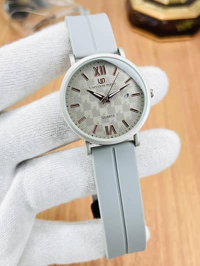 Men's Modern Stylish Lock Watch without box Strap Watch