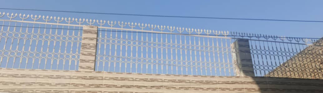 ٹھوس لوہے کی گِرل