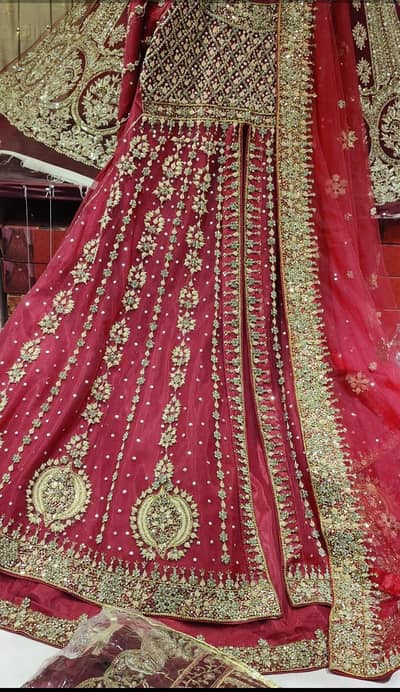 bridal heavy luxury formal dress