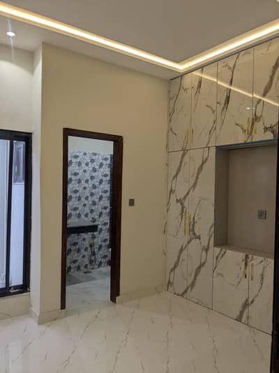 3 Marla Luxurious House Available For Rent