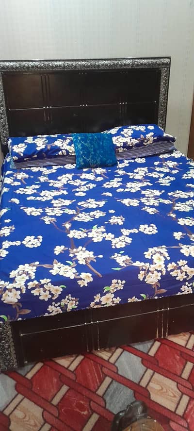 double bed 1 One side table and 5 seater sofa for sale