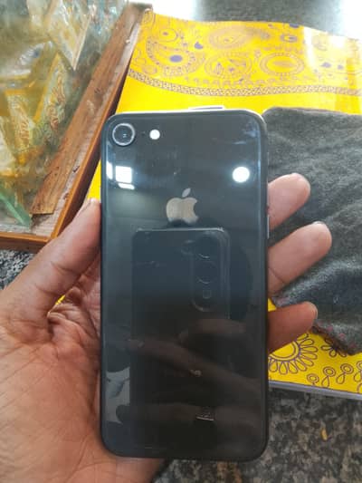 all ok  64 gb  b h 92