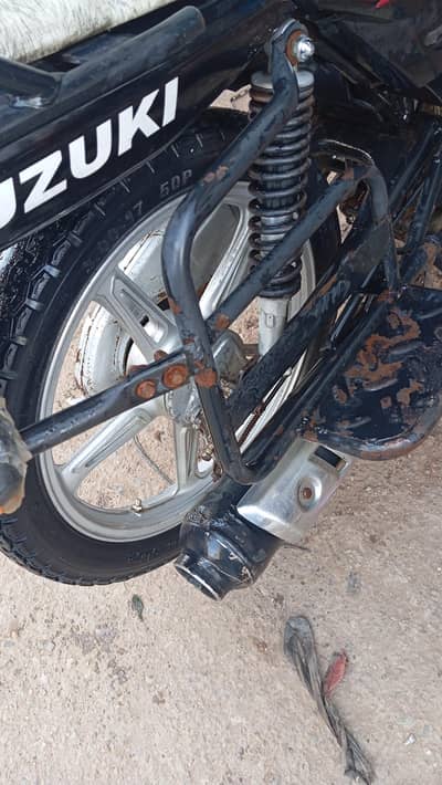 Suzuki gd 110 black larkana NUM with smart card