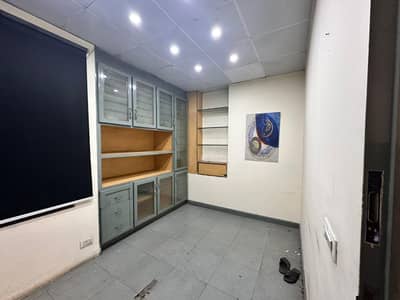 10 Marla Beautiful Lower Portion K Blk