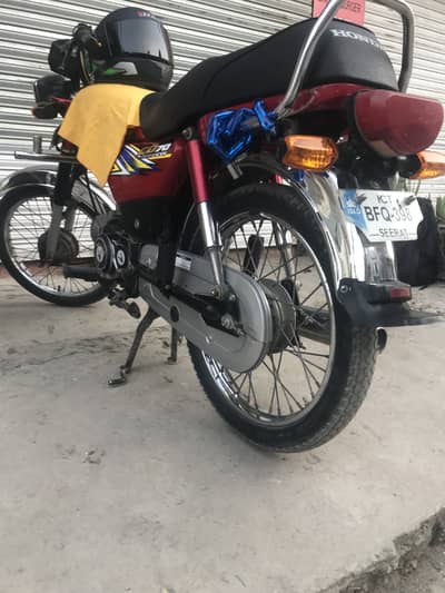 Honda cd 70 / Islamabad number /januan bike