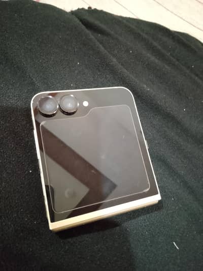 Samsung galaxy Z flip 6