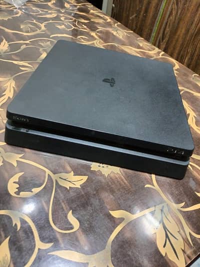 Ps4 Slim for sale 500Gb with one controller